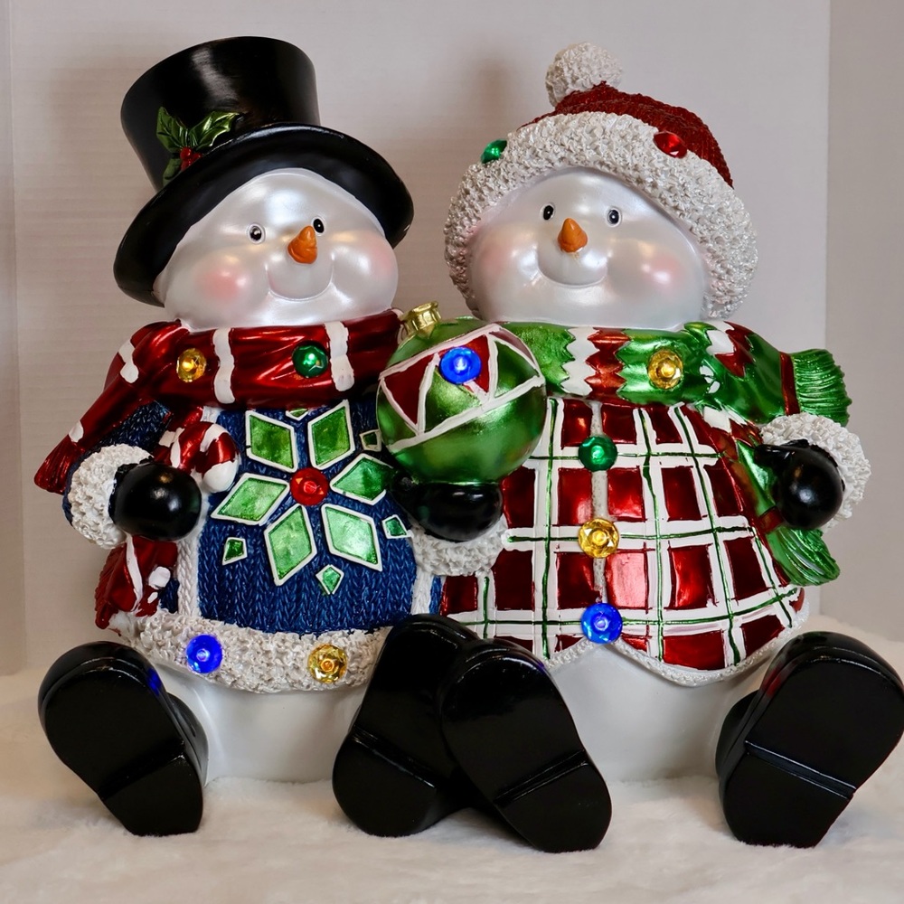 Kringle Express 14” Christmas Indoor Outdoor Resin Snowman Couple QVC RARE
